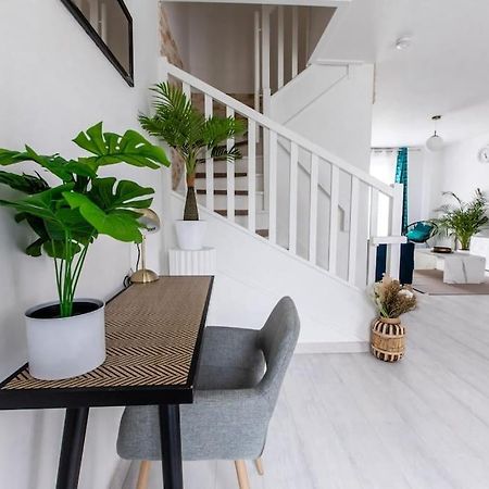 Forest Chic : Maison San Marina Apartment Parmain Exterior photo